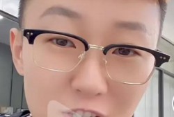 网友爆料柬埔寨视频,网友热议背后的真相